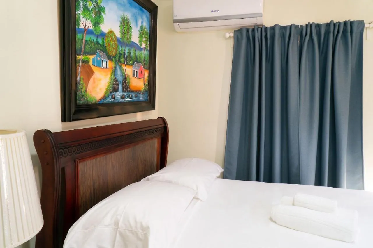 Villa Gumio 2Br Apt- 7 Min Walk To Boca Chica Beach Apts